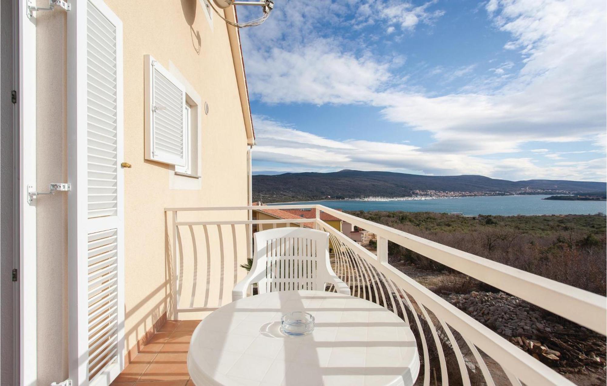 Stunning Apartment In Kornic With House Sea View Exterior photo